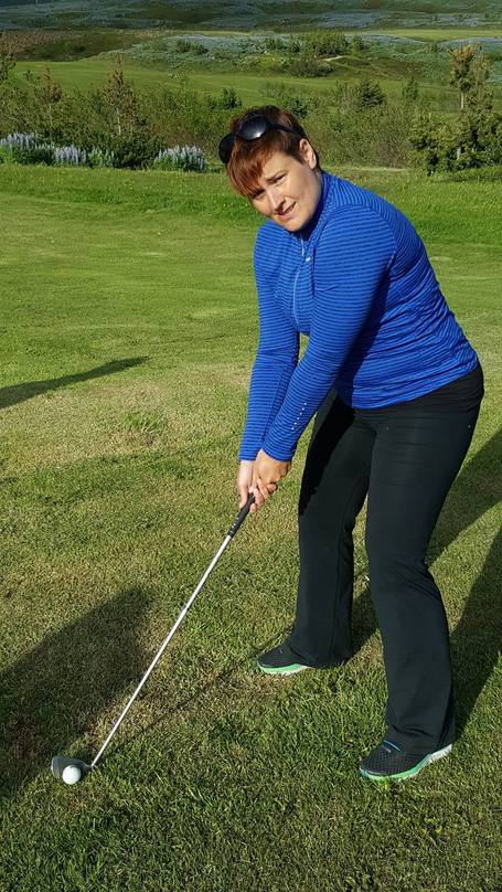 Nliagolf